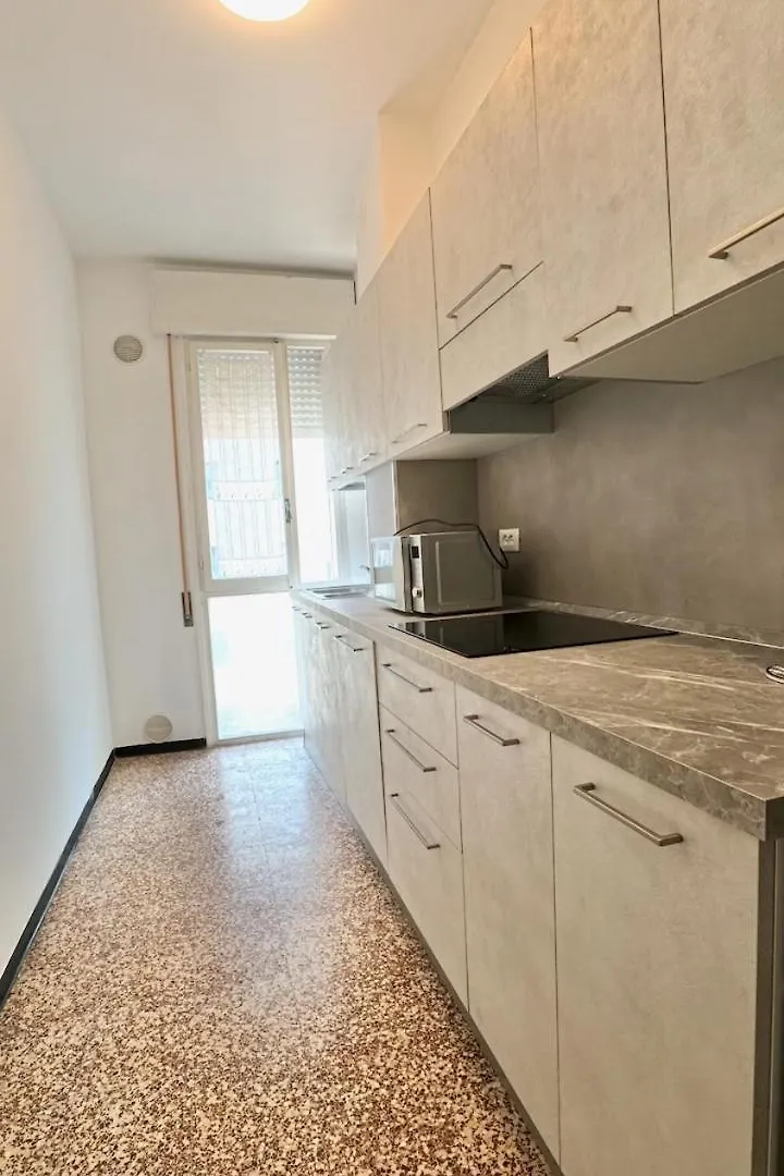 Centro Commerciale 4 - Home Immobiliare Lido di Jesolo 0*,