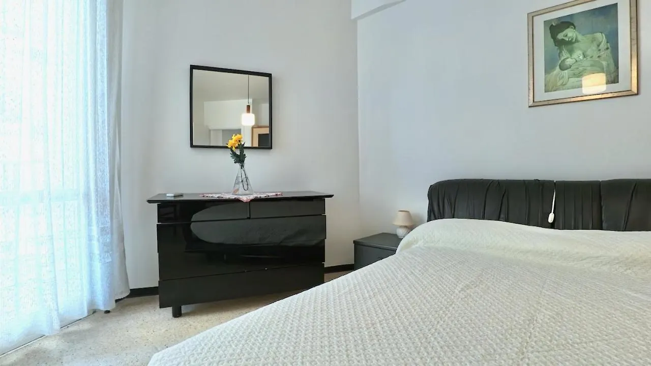 Apartamento Centro Commerciale 4 - Home Immobiliare Lido di Jesolo Itália